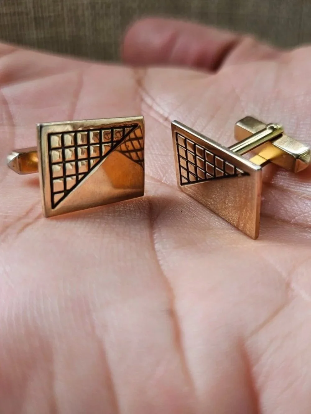 Vintage Swank Men Cuff Links Gold Tone Shirt Cuff Stud Cufflinks Fashion Jewelry